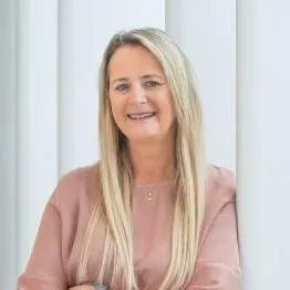 CFO Lynne Gilder